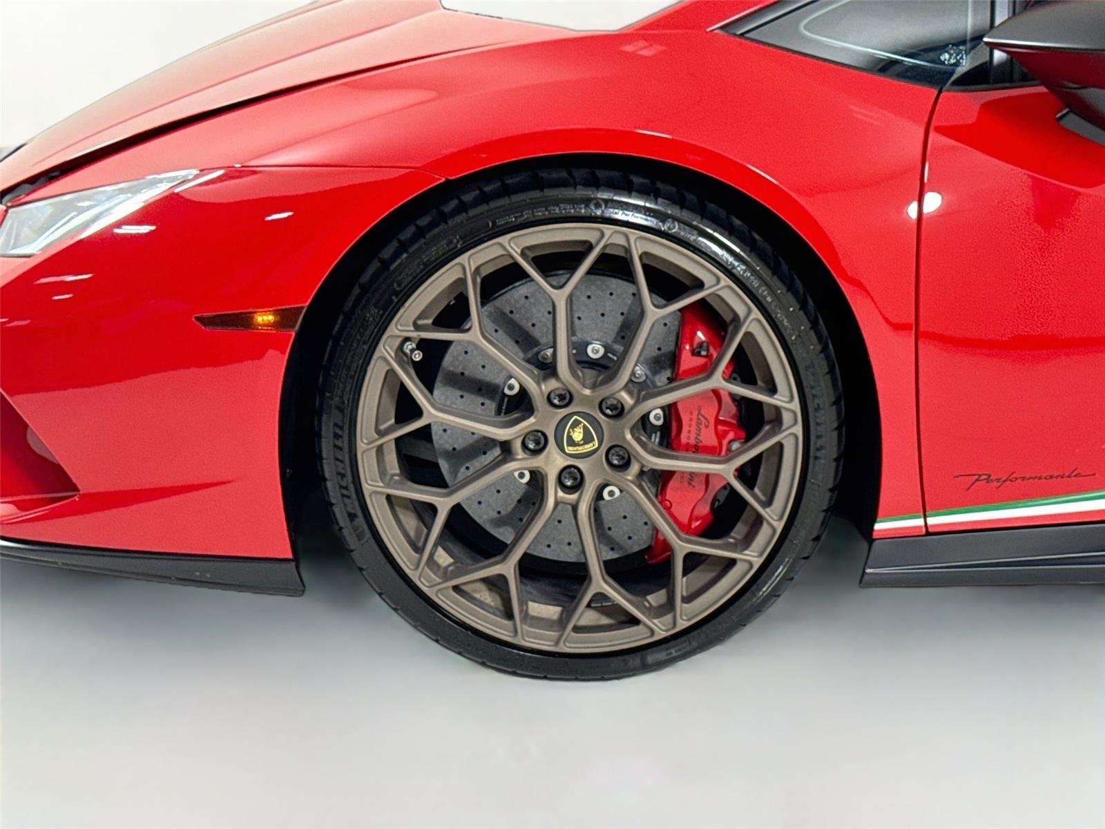 Used 2018 Rosso Mars Metallic Lamborghini Performante | RYFT Exhaust | Narvi 20