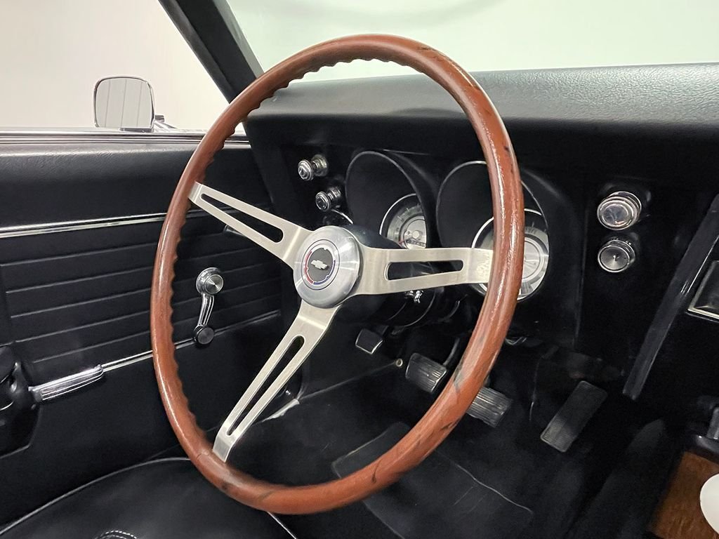 Used 1968 Red Chevrolet  image 42
