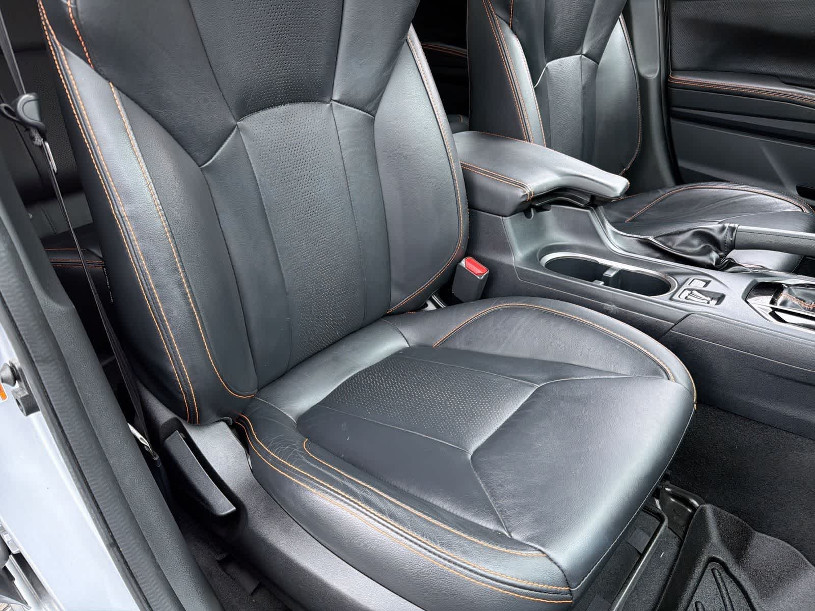 Used 2019 Ice Silver Metallic Subaru Limited image 22