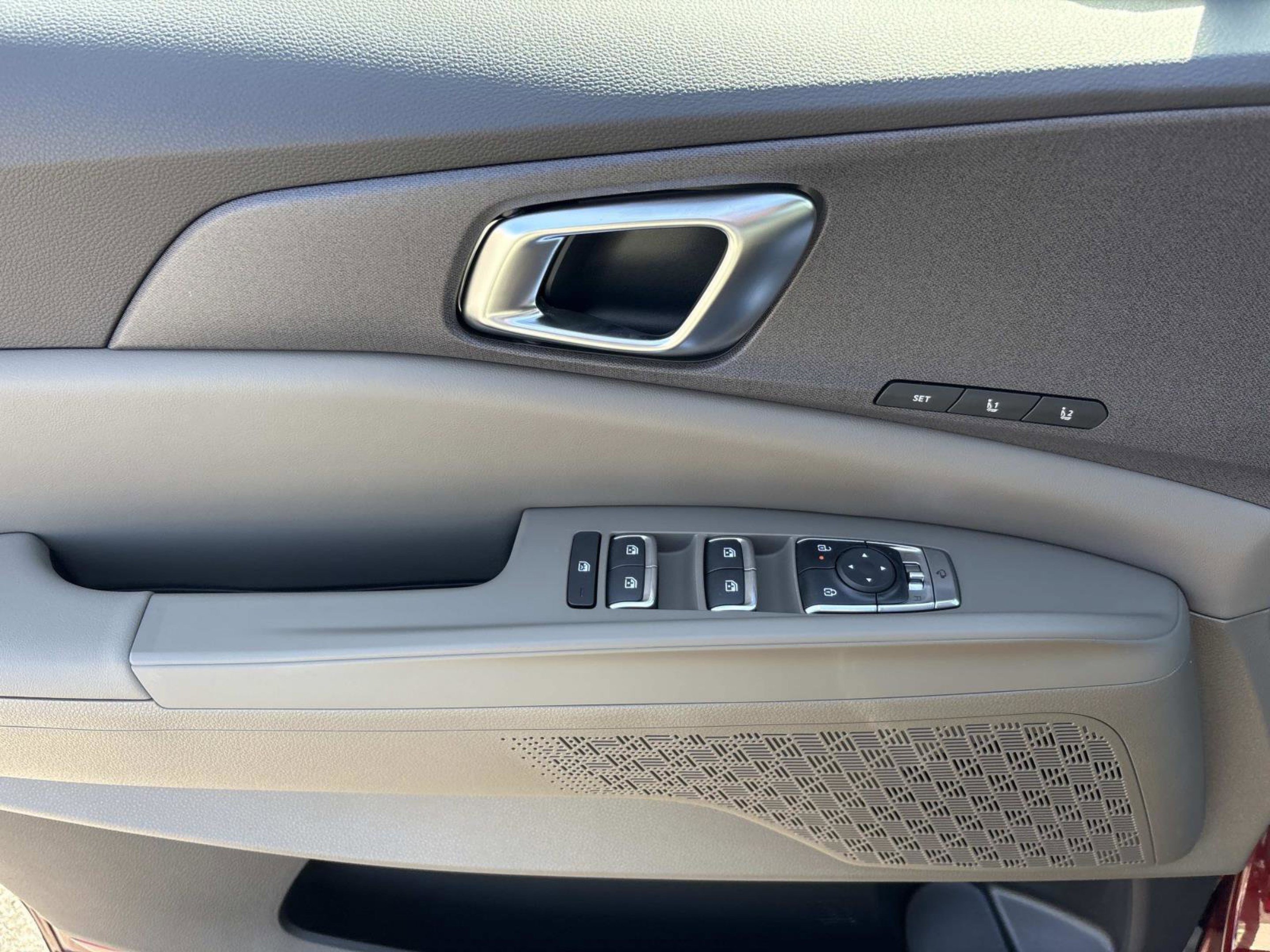 2026 Kia Carnival EX - Photo 19