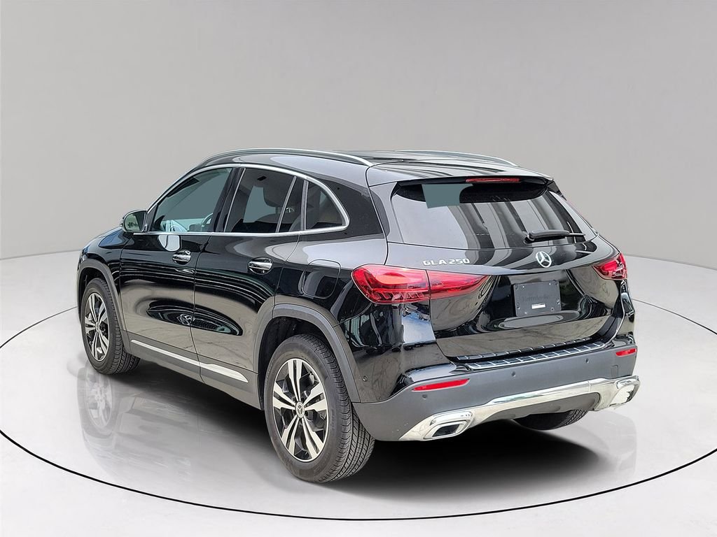 Certified Used 2026 Black Mercedes-Benz GLA 250 image 4