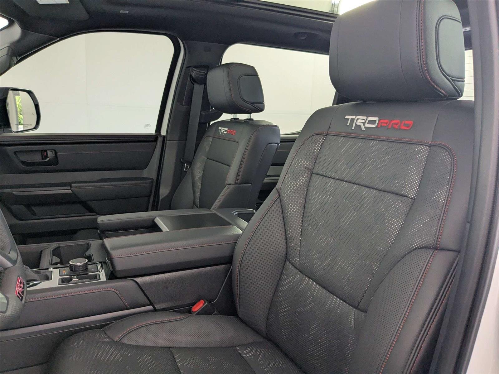 2025 Toyota Tundra TRD Pro - Photo 11