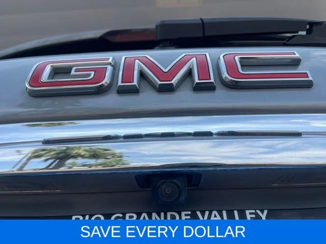 2023 GMC Terrain SLE - Photo 7