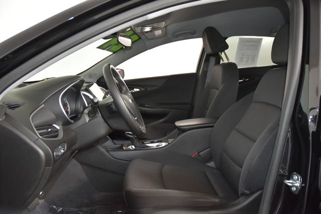 Used 2024 Black Chevrolet RS image 27