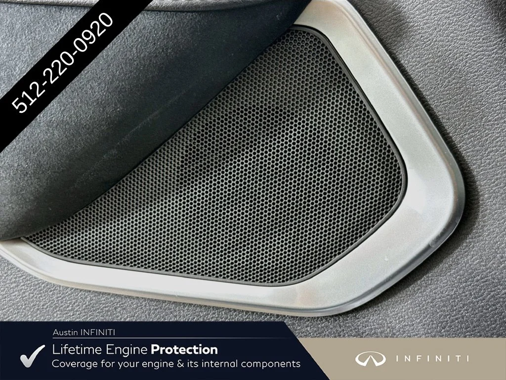 New 2027 White INFINITI LUXE image 23
