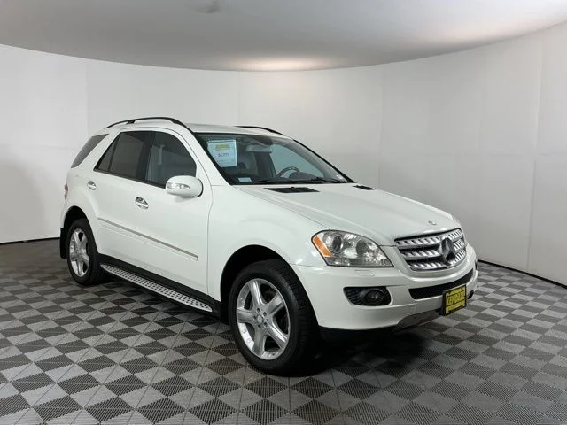Used 2008  Mercedes-Benz ML 350 image 3