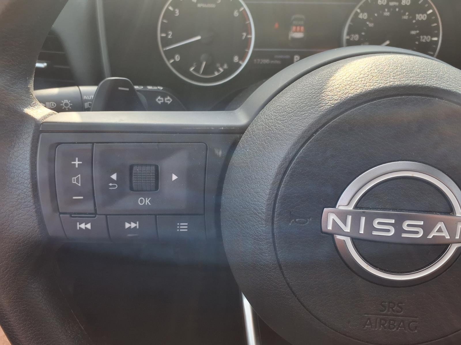 2024 Nissan Rogue photo 19 of 25