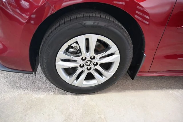 2026 Toyota Sienna XLE - Photo 33