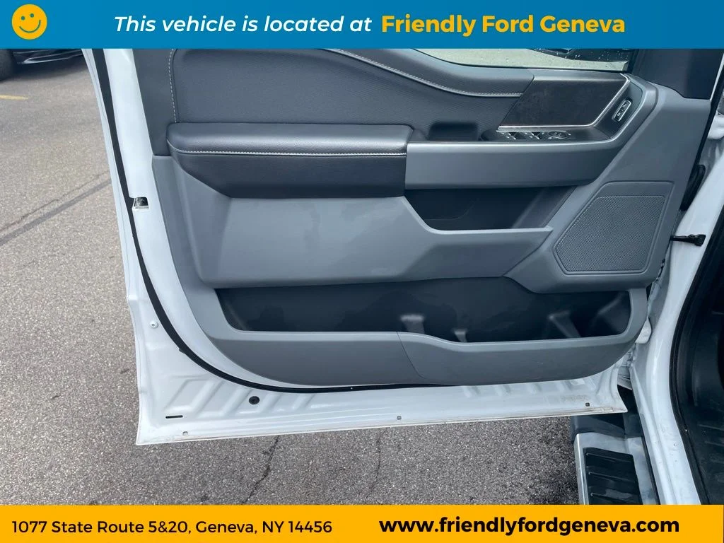 Used 2025 White Ford XLT image 13