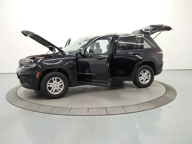 Used 2024 Black Jeep Laredo image 13