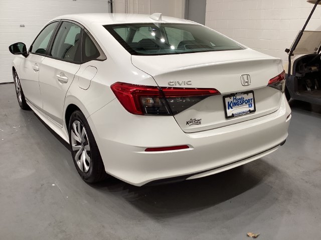 Used 2024  Honda LX image 5