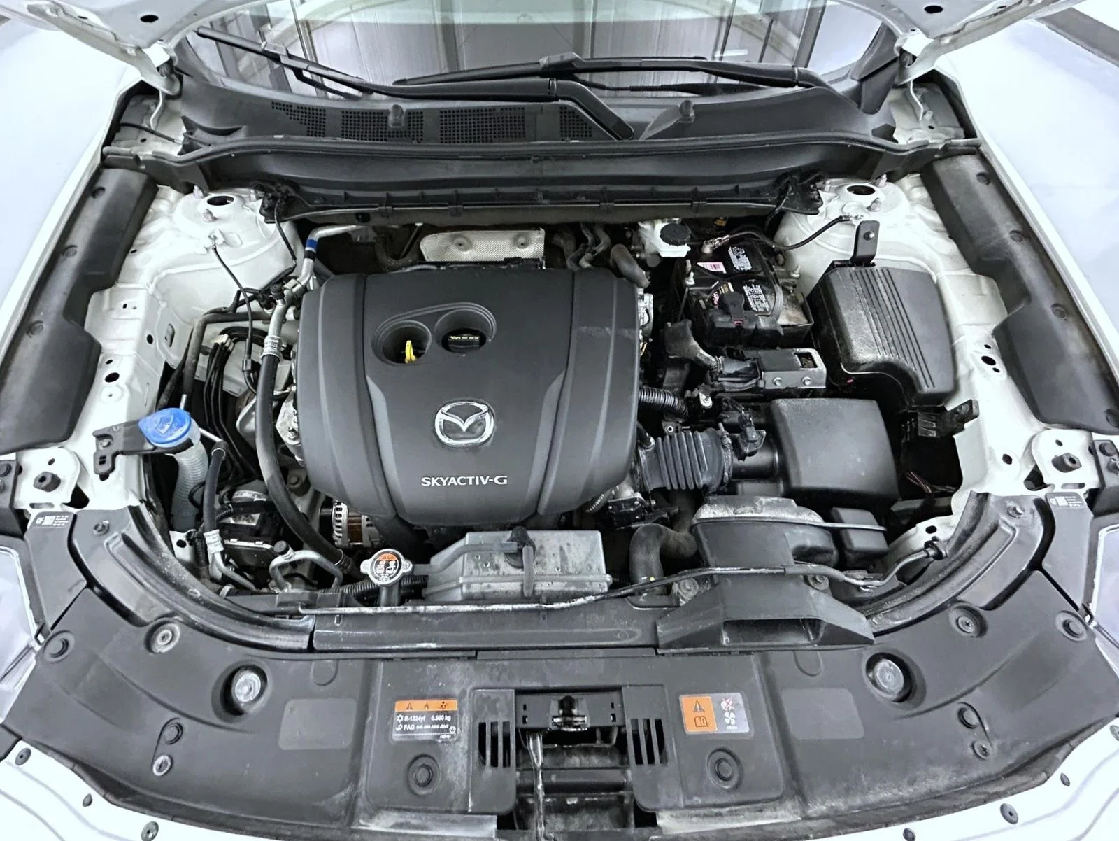 Used 2022 White Mazda 2.5 S Select Package image 25