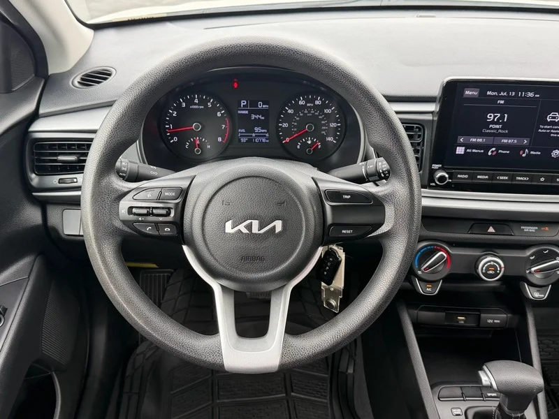 Used 2022 Clear White Kia LX image 13