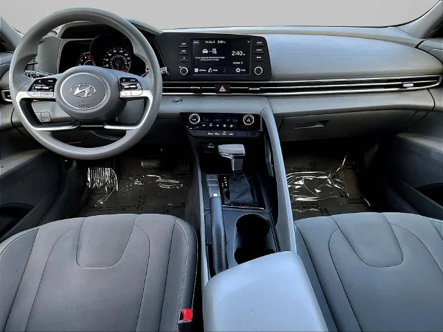 Used 2023 Blue Hyundai SEL image 7