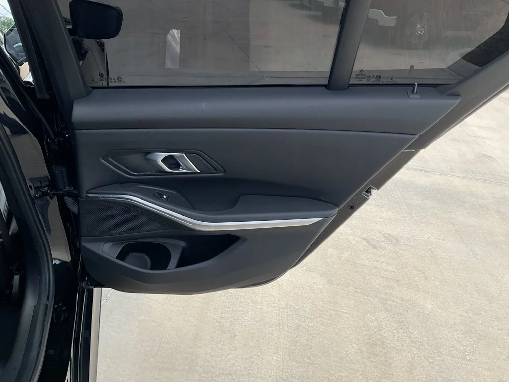Used 2025 Black BMW 330i image 14