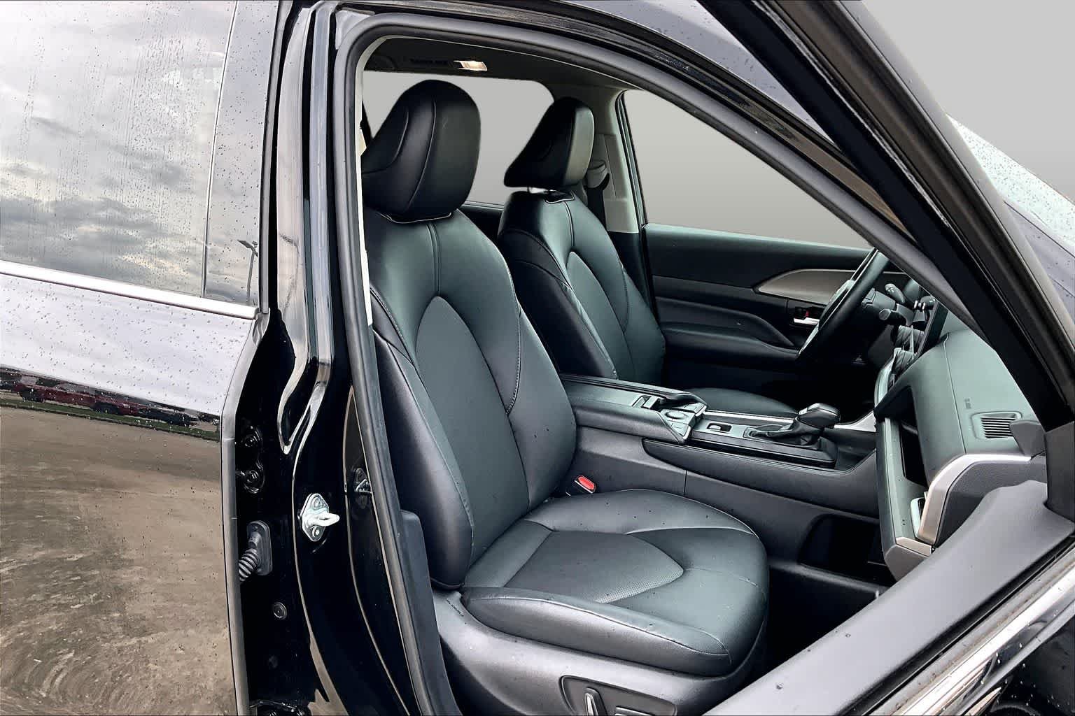 Used 2024 Midnight Black Metallic Toyota XLE image 9