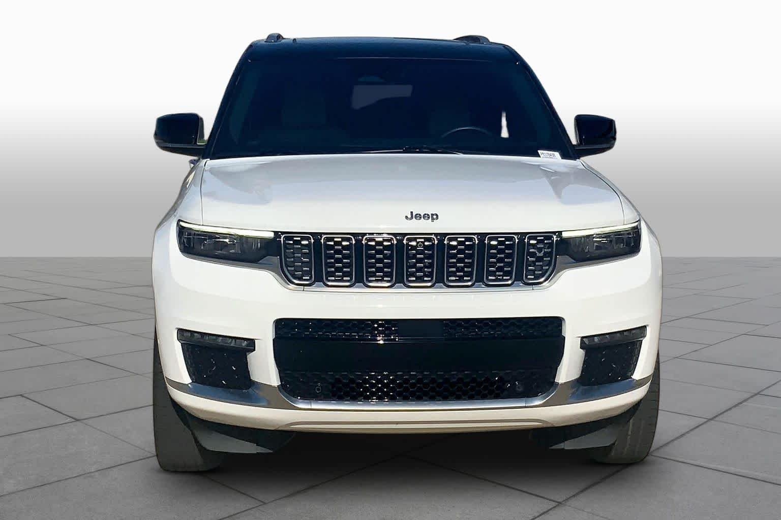 Used 2023 Bright White Clearcoat Jeep Summit Reserve image 4