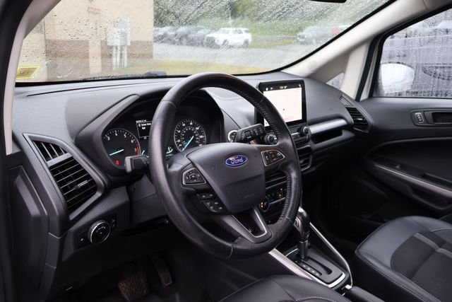 Used 2019 White Ford SES image 11