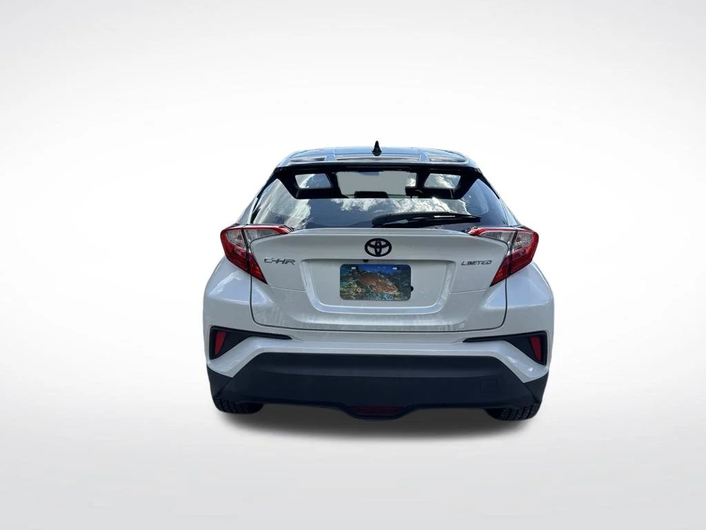 Certified Used 2022 Pearl Toyota Limited image 7