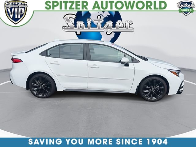 Used 2025 White Toyota SE image 10