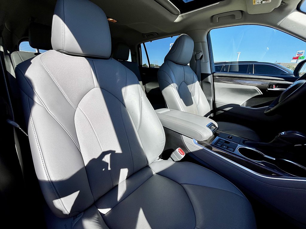 Used 2023 Celestial Silver Metallic Toyota Limited image 12