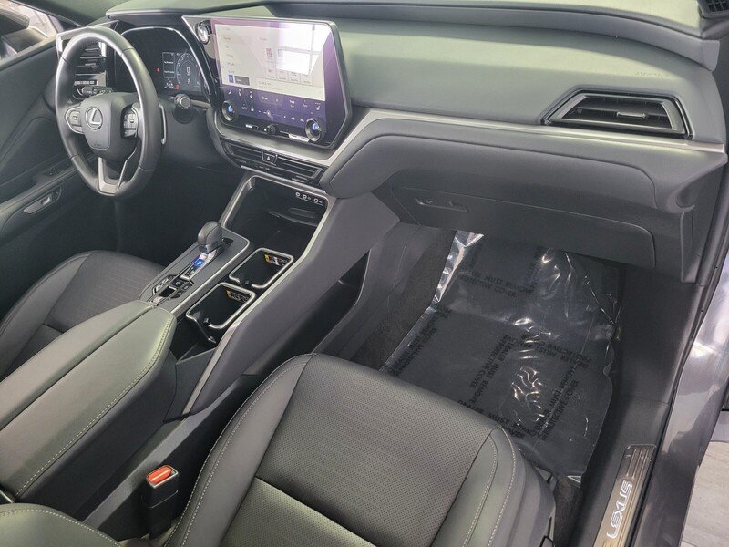 2024 Lexus TX 350 - Photo 16