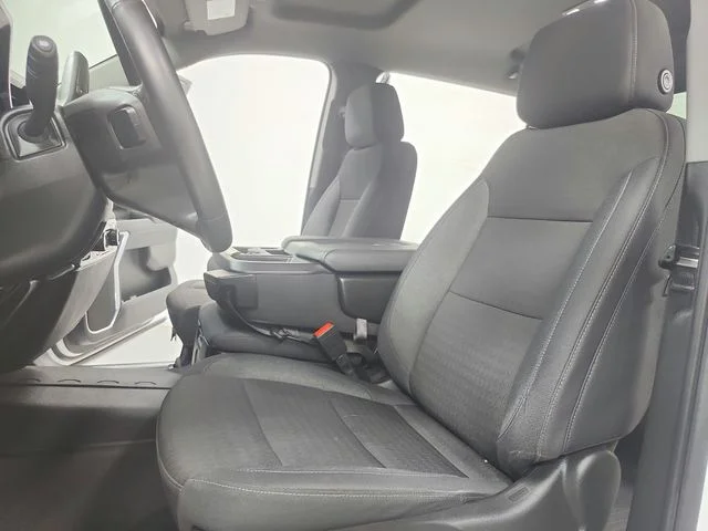 Used 2025 White Chevrolet LT image 19