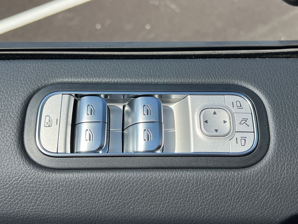 Used 2026  Mercedes-Benz G 63 AMG® image 12
