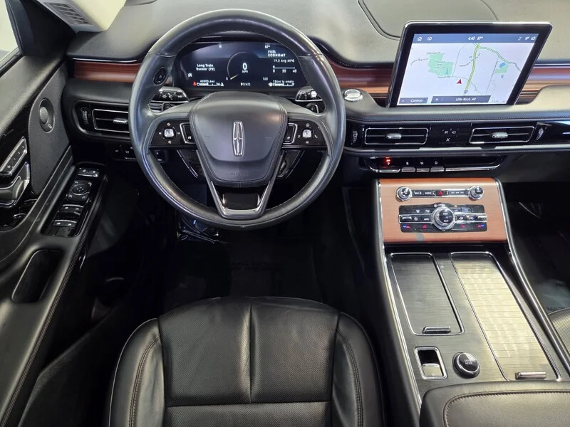 Used 2023 Gray Metallic LINCOLN RESERVE AWD image 14