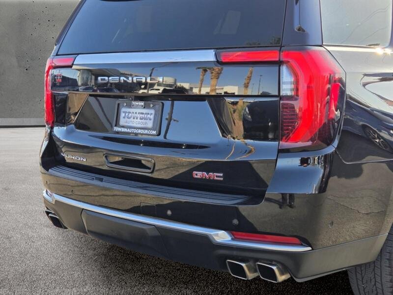 Used 2025 Black GMC Denali image 5