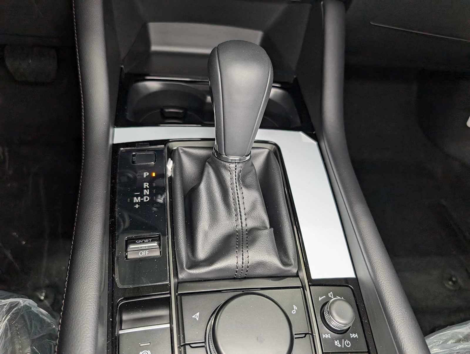 2025 Mazda Mazda3 Preferred - Photo 27