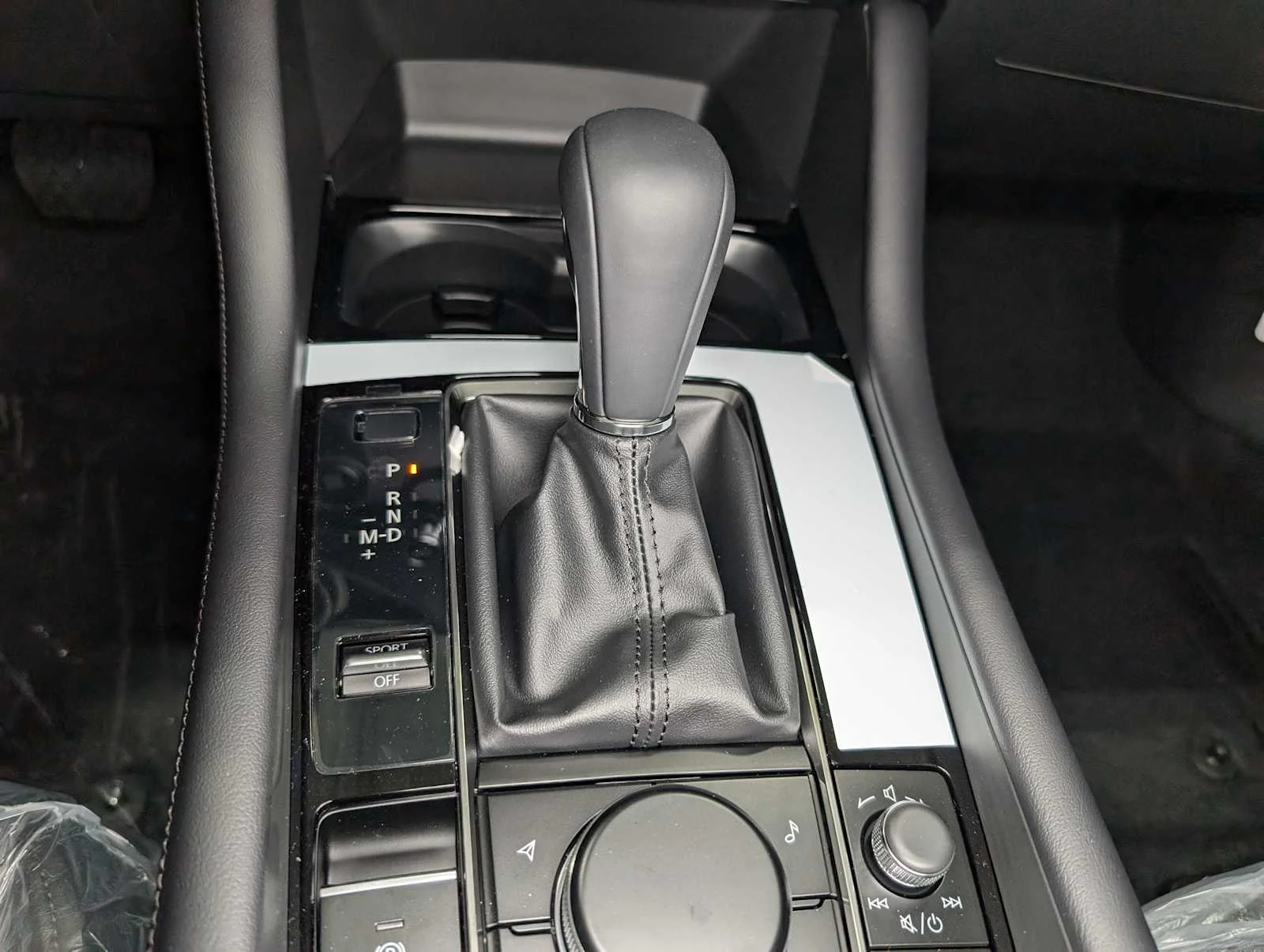 2025 Mazda Mazda3 Preferred - Photo 27