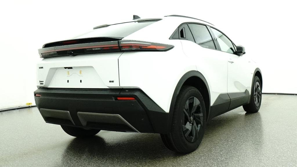 New 2026 Wind Chill Pearl Toyota SE image 7
