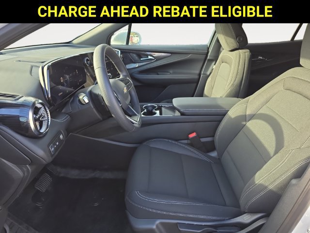 New 2026 Summit White Chevrolet LT image 9