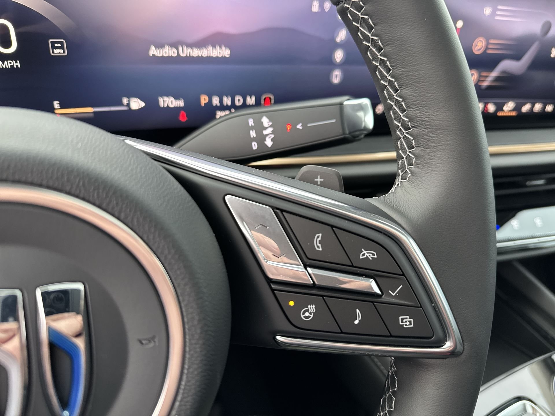 New 2026 Iridescent White Tricoat Buick Avenir image 36