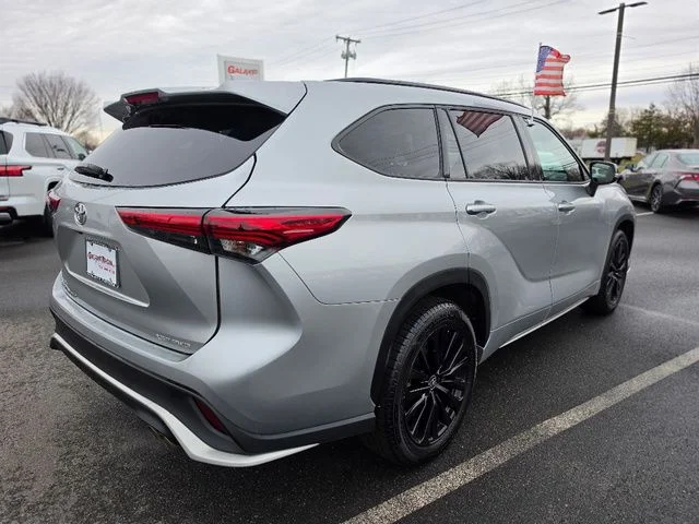 2023 Toyota Highlander XSE - Photo 7
