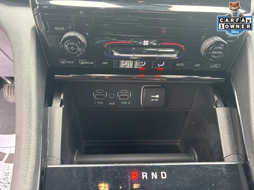 Used 2023 Gray Jeep Laredo image 23