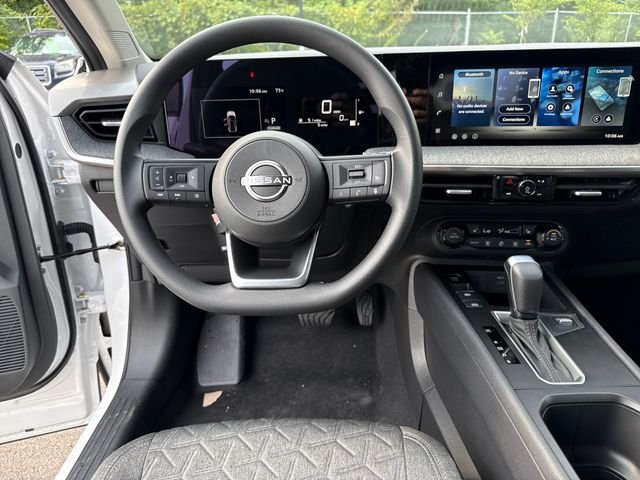 New 2026 Aspen White TriCoat / Super Black Two-tone Nissan SV image 16