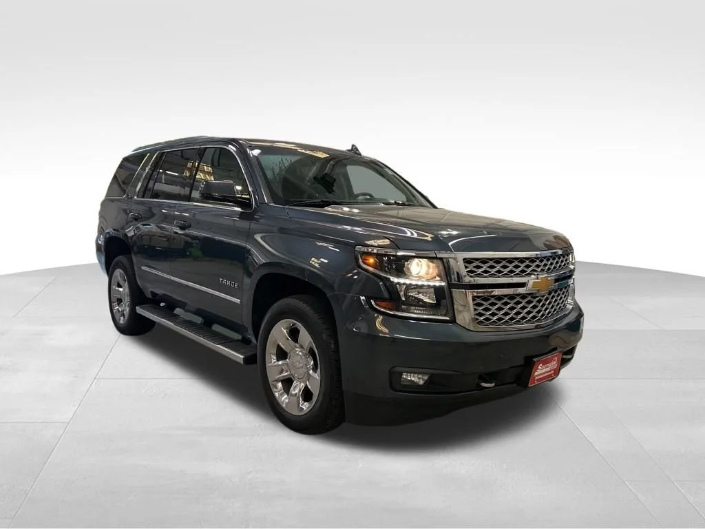 Used 2019 SHADOW GRAY METALLIC Chevrolet LT image 7