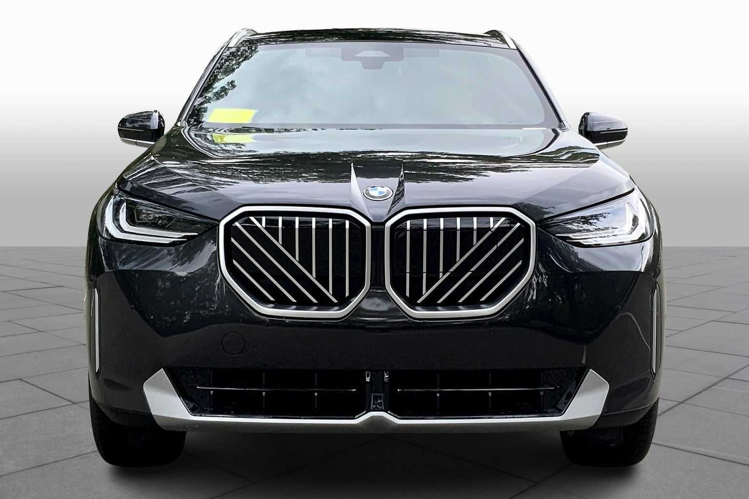 Used 2026 Dark Graphite Metallic BMW 30 xDrive image 3