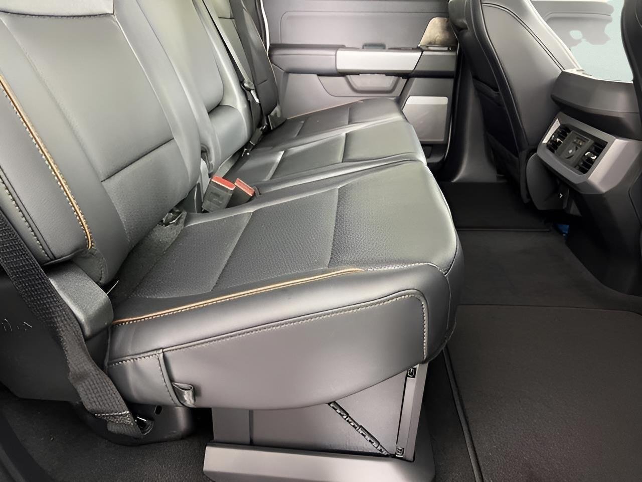 2025 Ford F-250 Super Duty Lariat - Photo 67