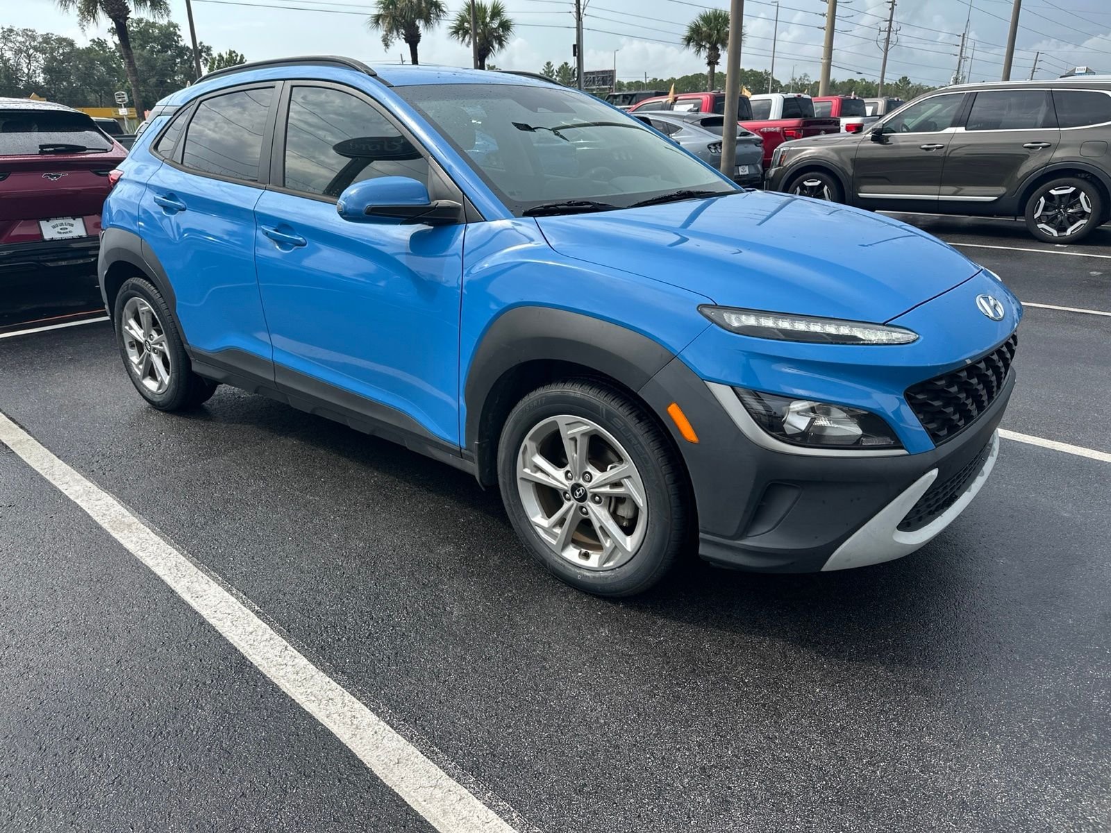 Used 2022 Hyundai Kona SEL with VIN KM8K62AB6NU832103 for sale in Spring Hill, FL
