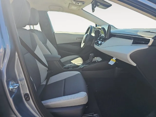 New 2027 Celestite Toyota LE image 13