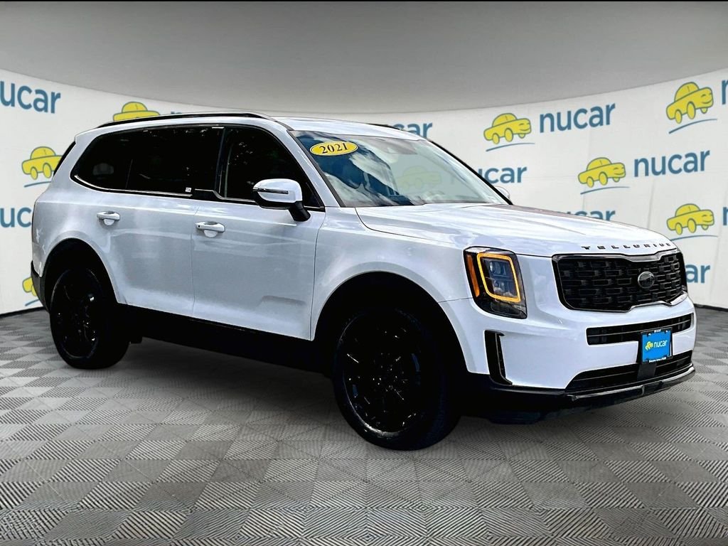Used 2021 White Kia EX image 1