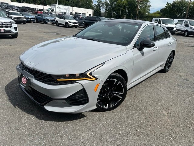 2024 Kia K5 GT-Line