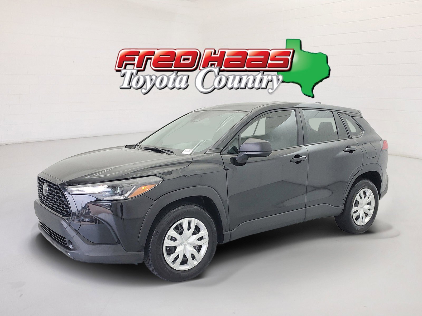 Used 2025 Jet Black Toyota L image 1