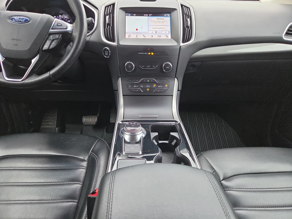 Used 2019 Blue Ford SEL image 17
