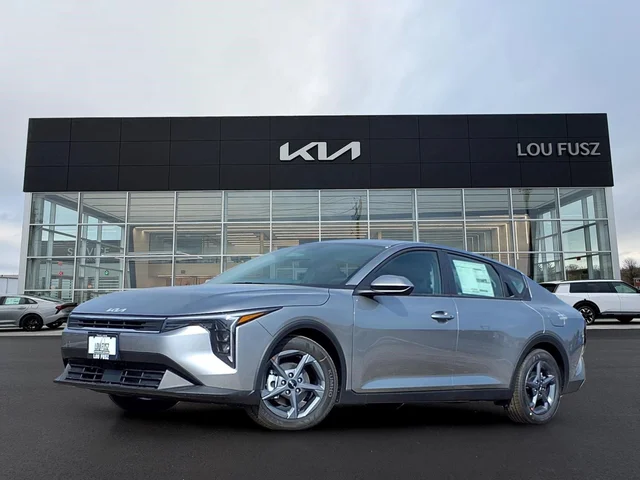 2026 Kia K4 LXS