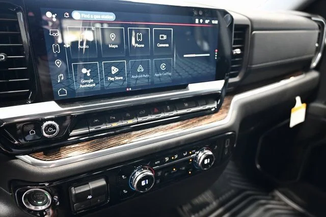 2026 GMC Sierra 1500 SLE - Photo 17