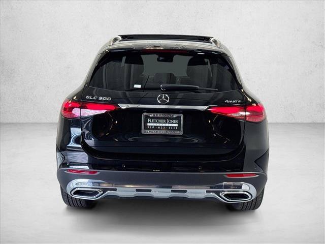 New 2026 Black Mercedes-Benz GLC 300 image 36